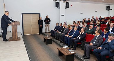 Artvin Valisi Ergün: "Eğitimde kaliteyi artırmanın gayreti içerisindeyiz"