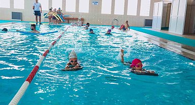 Aydın'da bir yılda 43 bin kişiye yüzme eğitimi verildi