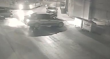 Aynı yerde 12 saatte 5 ayrı kaza: Keskin viraj ve gizli buzlanma kazalara davetiye çıkardı