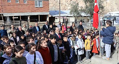 Ayvalı'da karne coşkusu