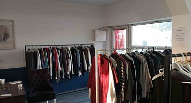 Ayvalık'ta Sosyal Market yüzleri güldürüyor