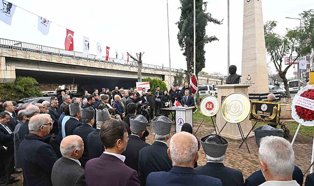 Bağımsızlık mücadelesinin iki lideri Antalya'da anıldı