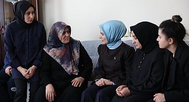 Bakan Göktaş'tan hayatını kaybeden 15 Temmuz gazisinin ailesine ziyaret