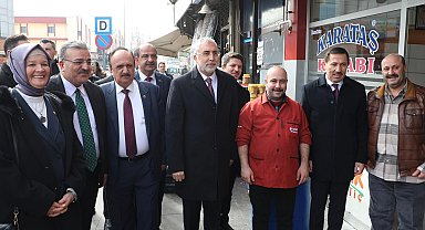 Bakan Işıkhan Konya esnafıyla buluştu