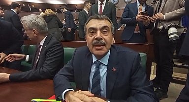 Bakan Tekin: "Özel'e tavsiyem danışmanlarının verdiği bilgileri teyit etsin"