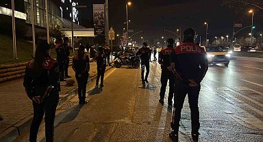 Bakırköy'de polis ekiplerinden asayiş uygulaması
