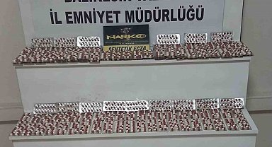 Balıkesir'de 2 bin 700 sentetik hap ele geçirildi