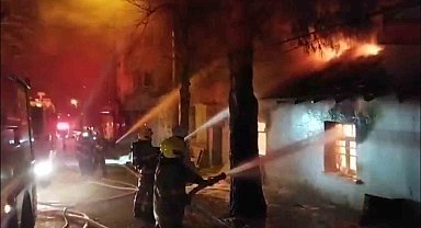 Balıkesir'de ev yangını korkuttu