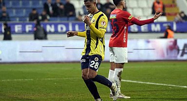 Bartuğ Elmaz, Fenerbahçe'de golle tanıştı