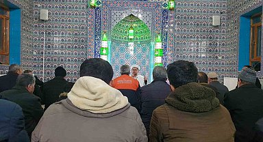 Başkale'de Regaip Kandili dualarla idrak edildi