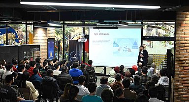 Başkan Altay: "Çok sayıda projeyle gençleri yarınlara hazırlıyoruz"