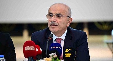 Başkan Er: "Gazeteciler, Malatya'nın vicdanı ve aynası"