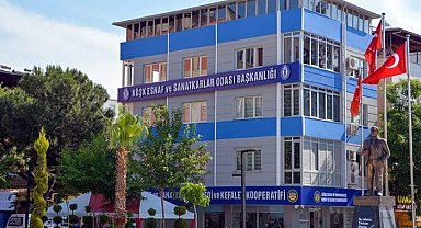 Başkan Gölcük, Köşk esnafını kongreye davet etti
