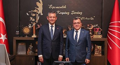 Başkan Hakan Şehirli'den Özgür Özel'e ziyaret