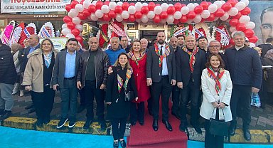 Başkan Hürriyet, Manav hemşerilerinin açılış heyecanına ortak oldu