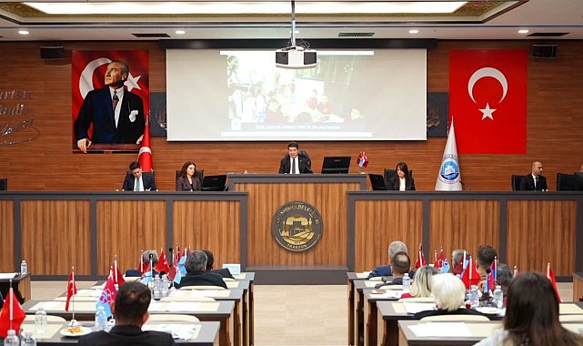 Başkan Kaya'dan halk ekmekten sonra halk süt ve beslenme saati hamlesi