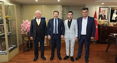 Başkan Kırlı şoför esnafının sorunlarını Genel Başkan Yiğiner'e anlattı