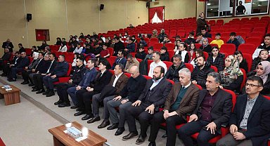 Başkan Özdoğan: "Kitapla buluşan nesiller, aydınlık bir geleceğin teminatıdır"