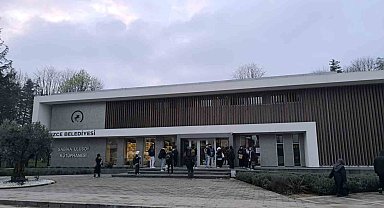 Başkan Özlü iş adamlarına seslendi