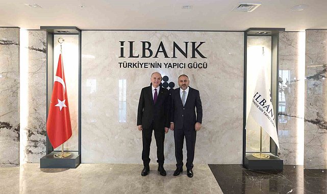 Başkan Özlü'den Ankara'da önemli görüşmeler