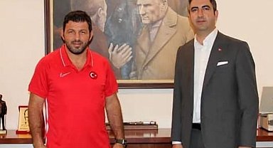 Başpehlivan Abdullah Güngör, Kartal Belediyesi ile yollarını ayırdı