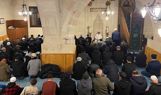 Bayburt'ta Regaib Kandili dualarla idrak edildi