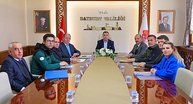 Bayburt'ta tıbbi aromatik bitkilerin üretimine yönelik çalışmalar değerlendirildi