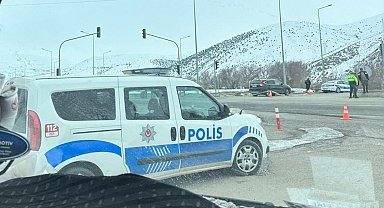 Bayburt'ta trafik kazası: 1 yaralı