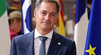 Belçika'da başbakanlık ofisine girmeye çalışan bıçaklı saldırgan gözaltına alındı