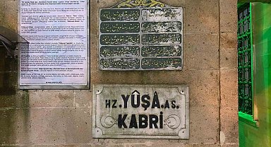 Beykoz'daki Hz. Yuşa Türbesi'nde Regaip Kandili yoğunluğu