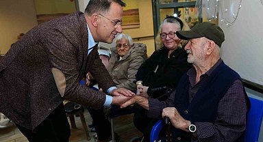 Beylikdüzü Belediye Başkanı Çalık 2024'ün son gününde de ilçe halkıyla bir araya geldi