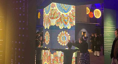 Beyoğlu'nda 'Adil-i Mutlak Hat Eserleri Sergisi' sanatseverlerle buluştu