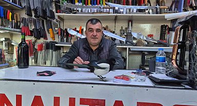 Bıçakçı ile saksağanın sıra dışı dostluğu