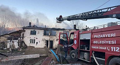 Bilecik'te baca yangını korkuttu
