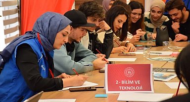 Bilecik'te gençlerin geleceğine yönelik önemli bir çalıştay düzenlendi