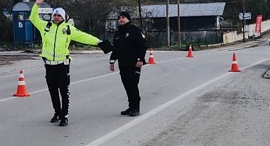Bilecik'te kurallara uymayan 120 araç sürücüsüne idari para cezası uygulandı