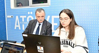 Bilim Yunusemre yarıyıl tatilinde öğrencileri ağırladı