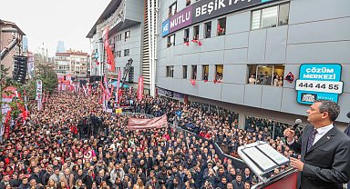 Binler Beşiktaş'ta büyük mitingte! Türk yargısına 'Özel' çağrı!