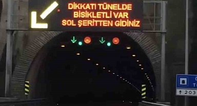 Bisikleti ile Türkiye'yi gezen Rus turist: "Türkiye'ye ve Türklere bayılıyorum"