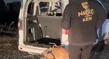 Bitlis'te araba lastiğinin içerisinden uyuşturucu madde çıktı