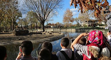 Bursa Büyükşehir'den çocuklara karne hediyesi