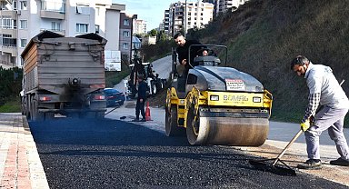 Bursa Gemlik'in yolları ve meydanları yenileniyor