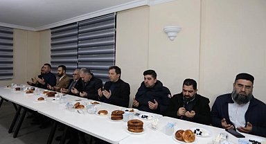 Bursa İnegöl Üçevler Cami'inde 'Bereket Sofrası' kuruldu