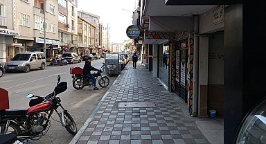 Bursa Karacabey'de kaldırım işgalleri son buldu