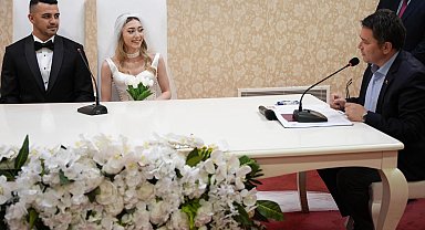 Bursa Osmangazi'de 1 yılda 6 bin 636 nikah kıyıldı