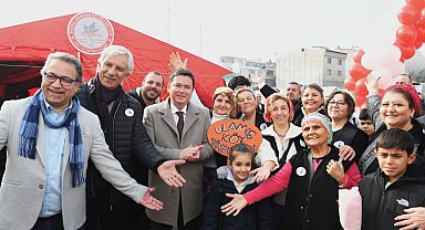 Bursa Osmangazi'de sanat ve kütüphane çadıra taşındı