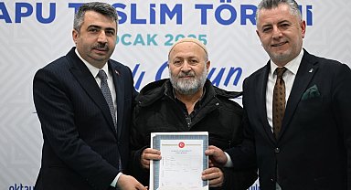 Bursa Yıldırım'da 960 hak sahibi tapularını teslim aldı