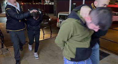 Bursa'da tekel bayi soyguncuları yakalandı