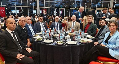 Bursa'da Başkan Bozbey gazetecilerle buluştu