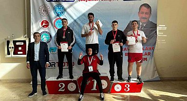 Büyükşehir sporcuları Ankara'daki şampiyonaya 4 madalyayla damga vurdu